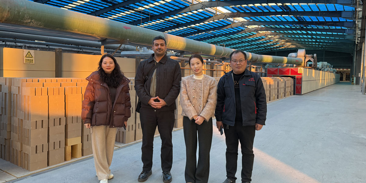 Iranian customers visit Kerui Refractory successfully