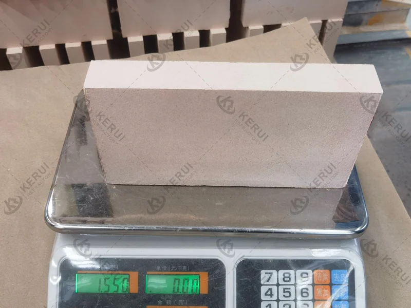 Weight Inspection of Fireclay Insulation Brick to Turkay